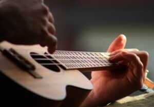 concert ukulele beginner kit
