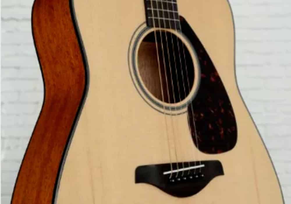 Yamaha FG800 Acoustic Guitar review